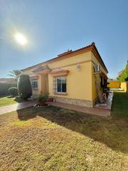Xalet a Zona Universitaria. Espectacular chalet con piscina privada!!