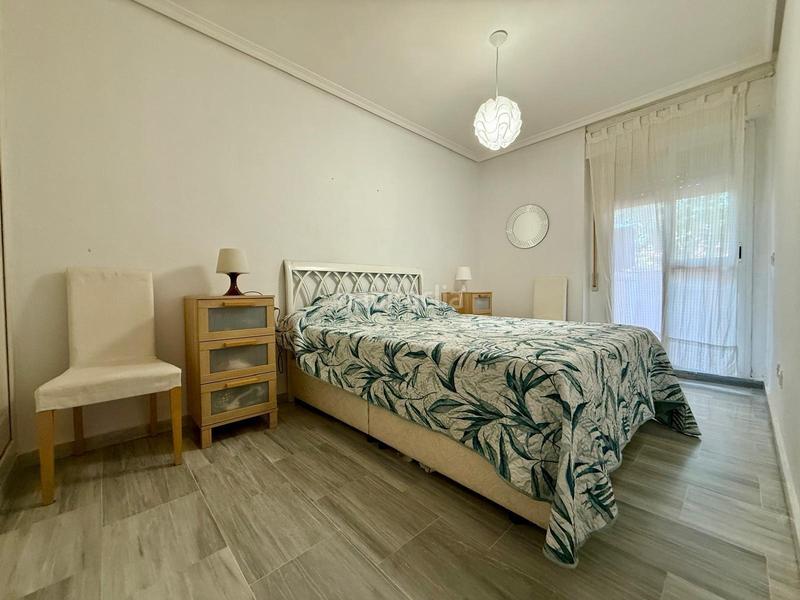 Foto 3d238499-41eb-4524-a3ab-61029f22a32c. Piso estupendo piso este, en residencial acapulco!! en Sevilla