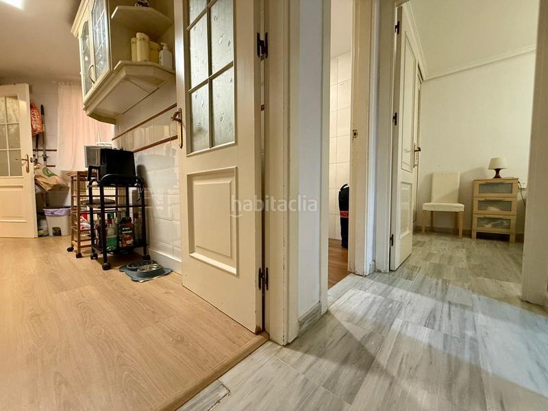 Foto 59ae5a04-eff8-4c00-966a-e9aad682bcd4. Piso estupendo piso este, en residencial acapulco!! en Sevilla