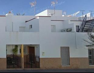 Casa adossada a Isla Cristina. Casa adosada en isla cristina