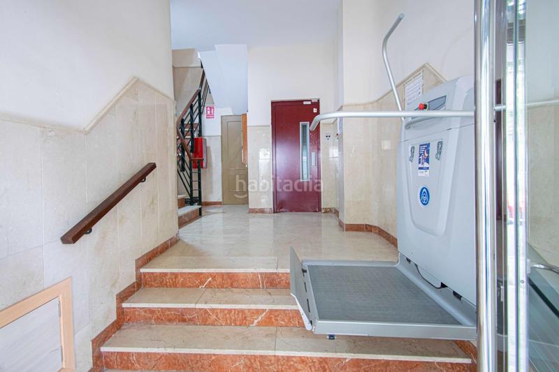 Foto 23929adc-d9b8-42d9-9cf7-53780312c13a. Pis amb aparcament a Ciudad Jardín Sevilla