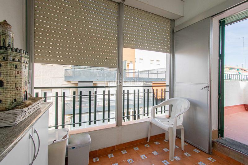 Foto 604c2a90-41f7-4a66-8dd3-8e8fae8a16fa. Pis amb aparcament a Ciudad Jardín Sevilla