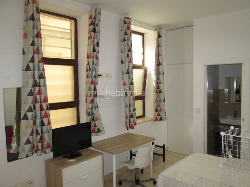 Foto 3400ce94-7207-47f1-b160-99b5a1601df3. Miete studiowohnung in San Gil Sevilla