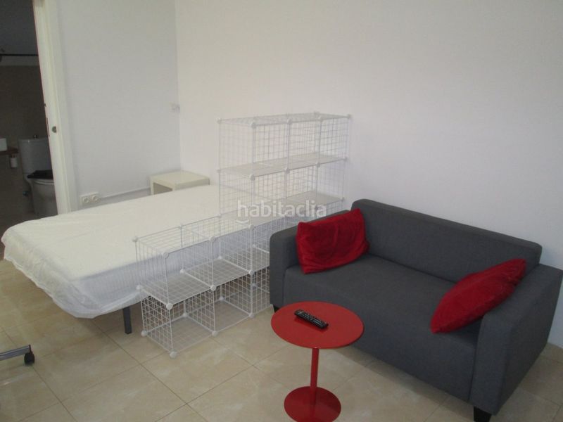 Foto 824953ff-56a4-4f4f-abfe-d011e15fb760. Miete studiowohnung in San Gil Sevilla
