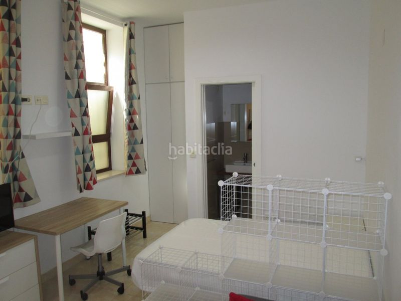 Foto 9a9b3982-13dd-400c-abc2-af214c8f6cf2. Miete studiowohnung in San Gil Sevilla