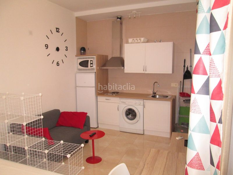 Foto d8bd9b36-ae28-453e-9f5b-aa7c141eff82. Miete studiowohnung in San Gil Sevilla