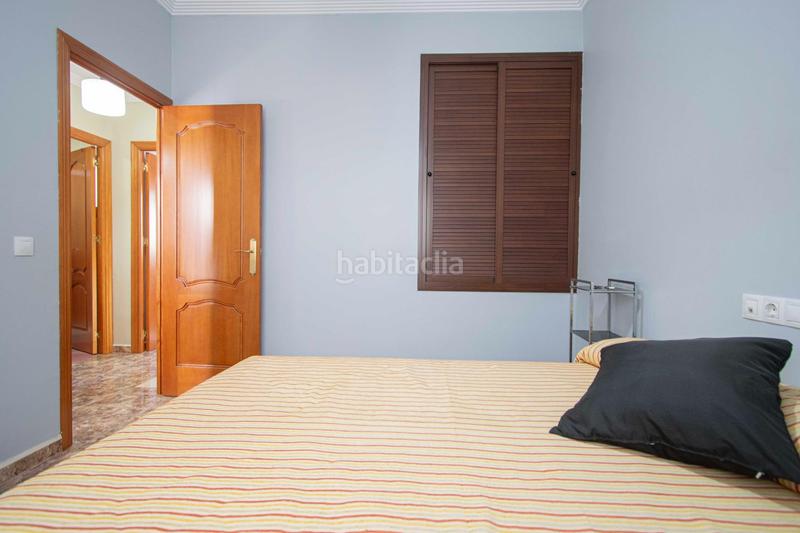 Foto 68bb79e7-c01e-415c-a1db-3d58b3716673. Casa con parcheggio in Cruz Roja Sevilla