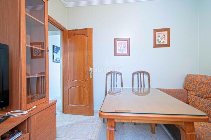 Foto 719d0f95-7465-4366-b7ac-8318576fca5c. Casa con parcheggio in Cruz Roja Sevilla