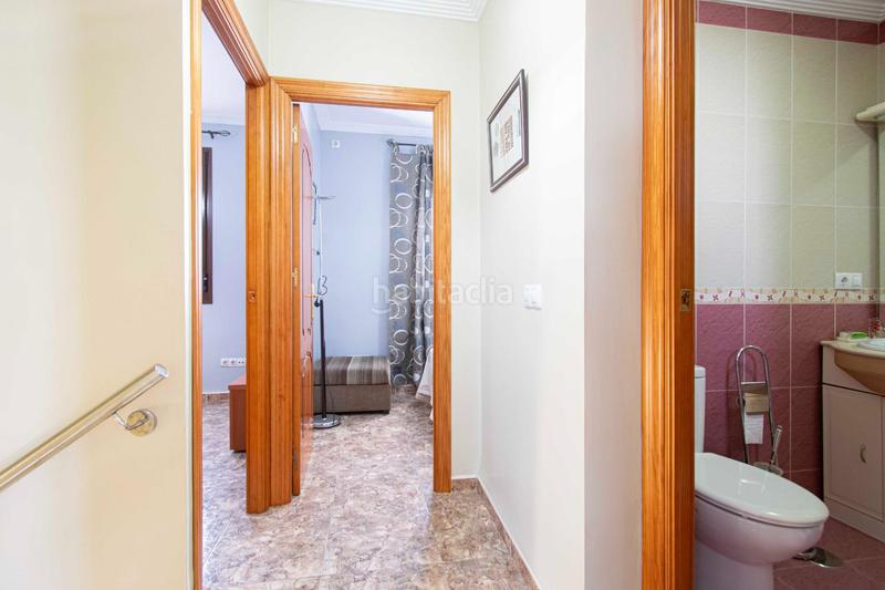 Foto 9dc3b008-9ba5-43ca-b645-9737d3629568. Casa con parcheggio in Cruz Roja Sevilla