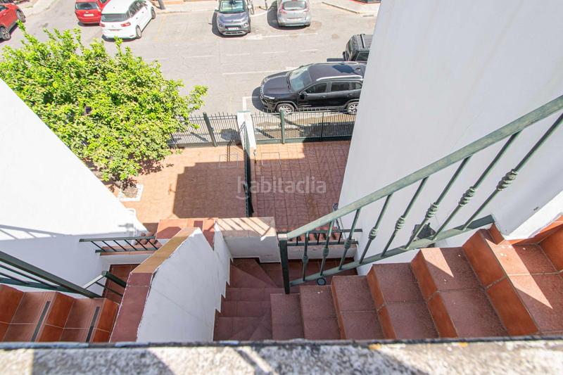 Foto a74763a7-403b-45b7-a869-142fc3ad6a58. Casa con parcheggio in Cruz Roja Sevilla