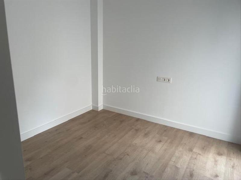 Foto 22fb4d9e-002f-4bfa-b83e-878dff9c21cb. Casa a schiera con parcheggio piscina in Las Almenas Tomares