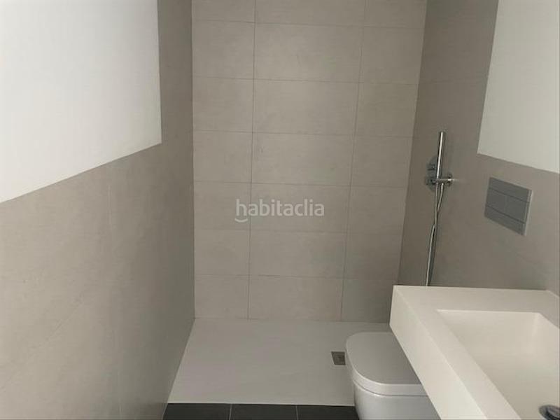 Foto 278a8e99-03b8-4095-b175-8ee694890c9e. Casa a schiera con parcheggio piscina in Las Almenas Tomares