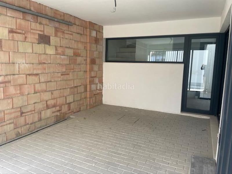 Foto 325befeb-8055-49f2-8954-dca879036a92. Casa a schiera con parcheggio piscina in Las Almenas Tomares