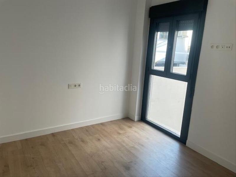 Foto 52904a7e-6d8d-459e-9a09-ab31ba7cfa7b. Casa a schiera con parcheggio piscina in Las Almenas Tomares