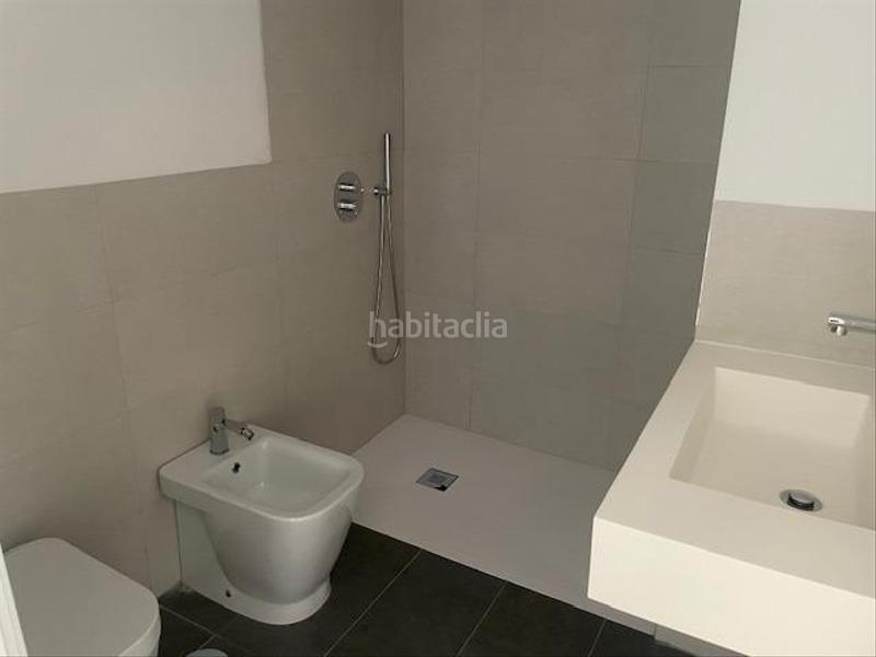 Foto 84e88c14-1ee9-4be1-836e-3ef6053789fa. Casa a schiera con parcheggio piscina in Las Almenas Tomares