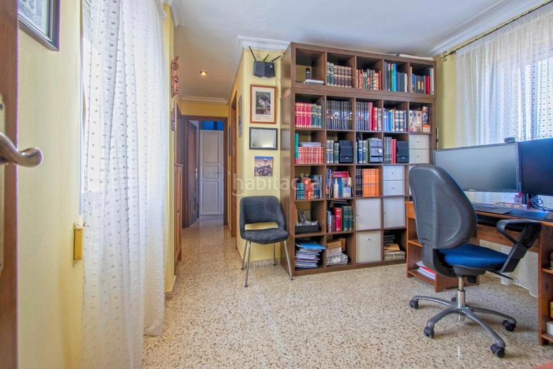 Foto 0aa743ca-2a5b-482b-b354-d6f36d1a30a0. Piso dos pisos en venta en afán de ribera!! en El Cerro Sevilla