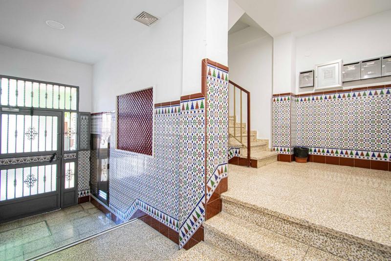 Foto ac57e7ba-3888-4159-a915-606758885c03. Piso dos pisos en venta en afán de ribera!! en El Cerro Sevilla