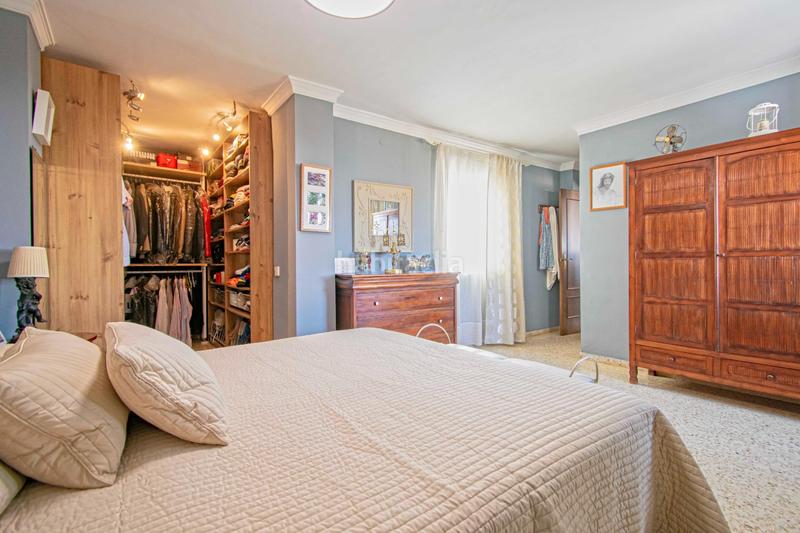 Foto ba719034-d022-478d-9a61-7591e361cd93. Piso dos pisos en venta en afán de ribera!! en El Cerro Sevilla