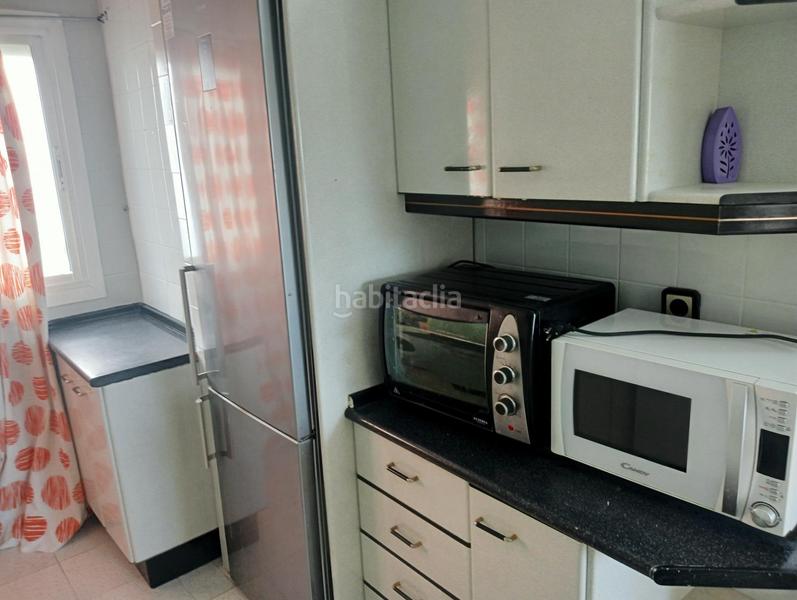 Foto 1bcd0937-36fd-4340-b758-22950bf0e29d. Miete etagenwohnung in Cruz Roja Sevilla