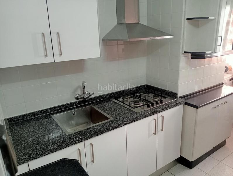 Foto d93cf13f-ed27-44ca-8847-05eb7679c9c2. Miete etagenwohnung in Cruz Roja Sevilla