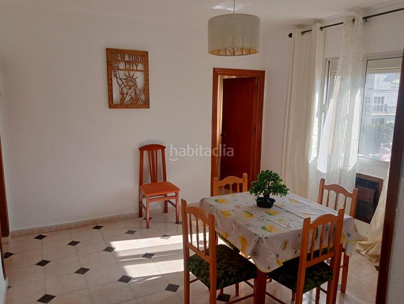Foto f52c8fd0-6f33-4cae-a3d5-96f7a6f889cc. Miete etagenwohnung in Cruz Roja Sevilla