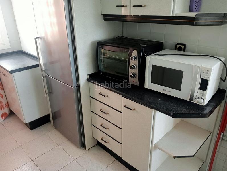 Foto f8ccb566-f5d1-4568-a99b-50eca6748e2b. Miete etagenwohnung in Cruz Roja Sevilla