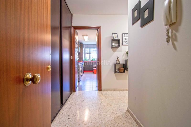 Foto b61de096-61cd-46b7-b53d-5e3715d1dfec. Appartamento con parcheggio in El Cano - Los Bermejales Sevilla