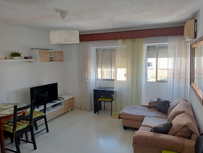 Foto aa02bcf8-595d-4f07-99f8-6bd6aca110b6. Miete etagenwohnung in sector sur - la palmera - reina mercedes Sevilla