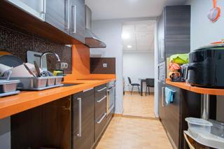 Appartamento in Parque Alcosa. Bonito piso en planta baja con patio en parque alcosa!!