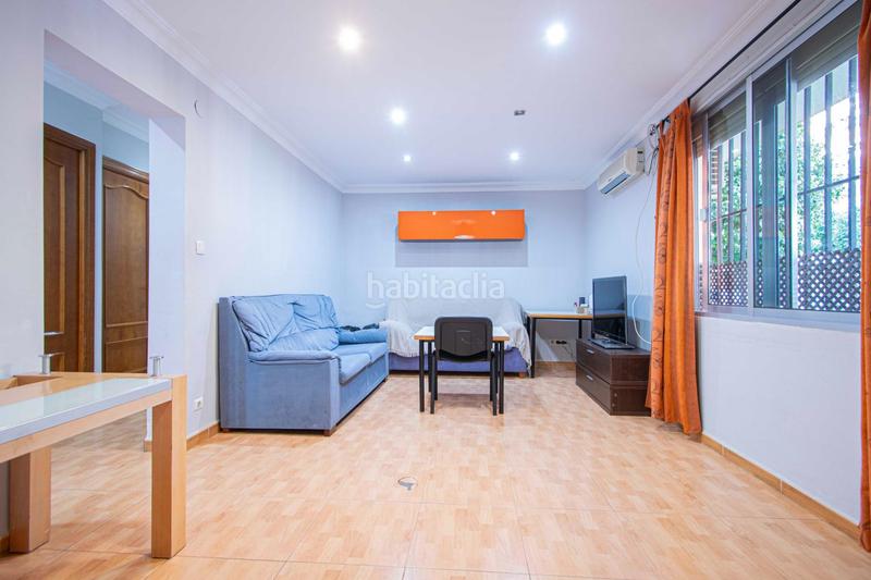 Foto 46ef1198-c240-49b2-81b1-864990bccc6f. Flat in Parque Alcosa Sevilla