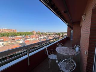 Alquiler Piso en Urbadiez - Entrepuentes. Magnífico piso con gran terraza, plaza de garaje y trastero en u