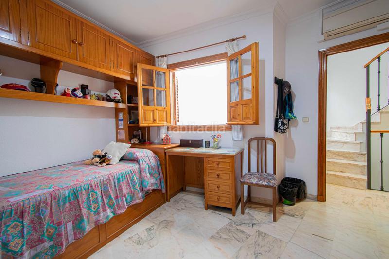 Foto aa70de71-4dcc-4694-a1f5-3f783e81e63f. Haus mit parking in San Julián Sevilla