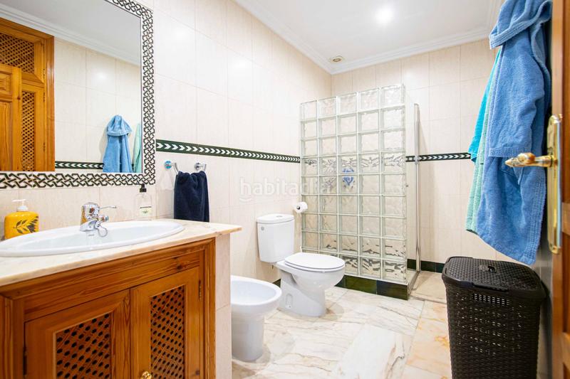 Foto e2832d1e-e34f-4fe8-98da-07f60579b043. House with parking in San Julián Sevilla