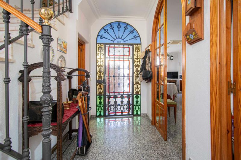 Foto a04a6002-7437-4889-ad4b-906c4d7cfdb3. Maison avec parking dans San Julián Sevilla