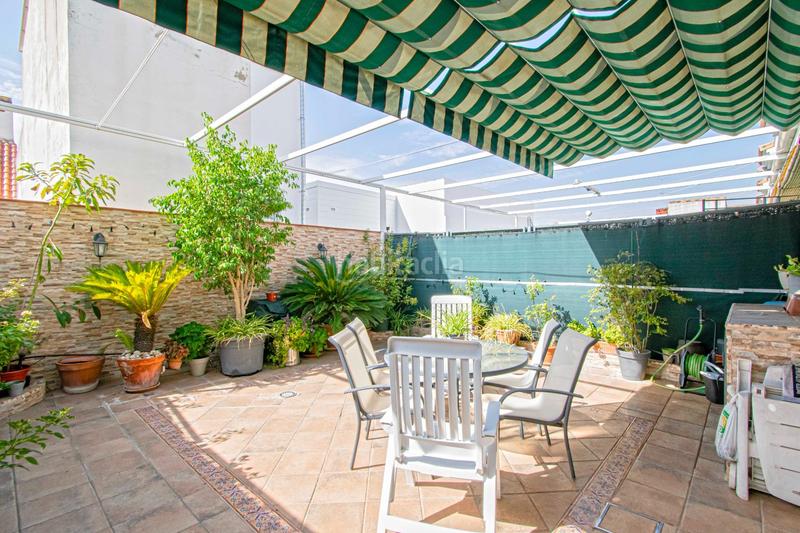 Foto 6efce428-206a-40d0-b4eb-afe27896f37d. Casa con riscaldamento parcheggio in Casco Antiguo Mairena del Aljarafe