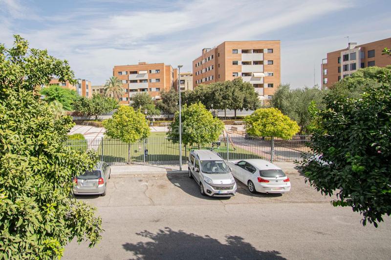 Foto cbc714ff-70a1-46a3-9416-bd364d915fda. Casa con riscaldamento parcheggio in Casco Antiguo Mairena del Aljarafe