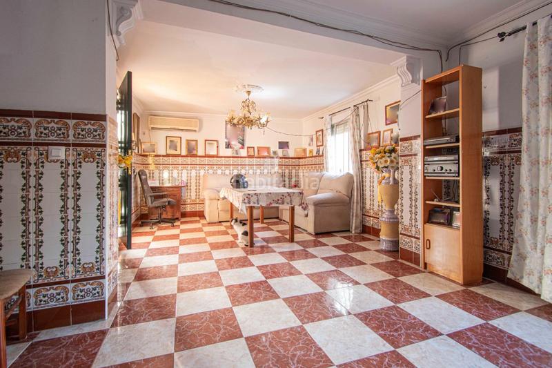 Foto 7f7191c7-868c-4ce7-b57a-f34f2ee7e623. Casa gran casa de pueblo en el corazón !!!! en Hacienda la Cartuja Tomares