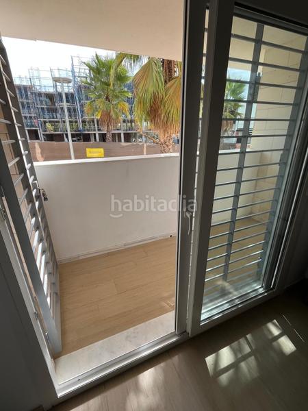 Foto 35886fdd-39b3-45ed-95aa-178abf22b879. Rent flat with parking pool in Centro Bormujos