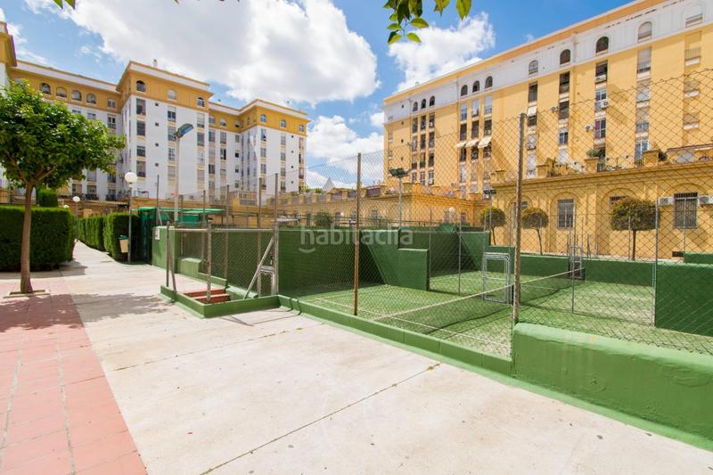 Foto 18b7a2c1-b34f-4866-b2da-64c2e8fa7924. Pis amb calefacció aparcament piscina a Urbadiez - Entrepuentes Sevilla