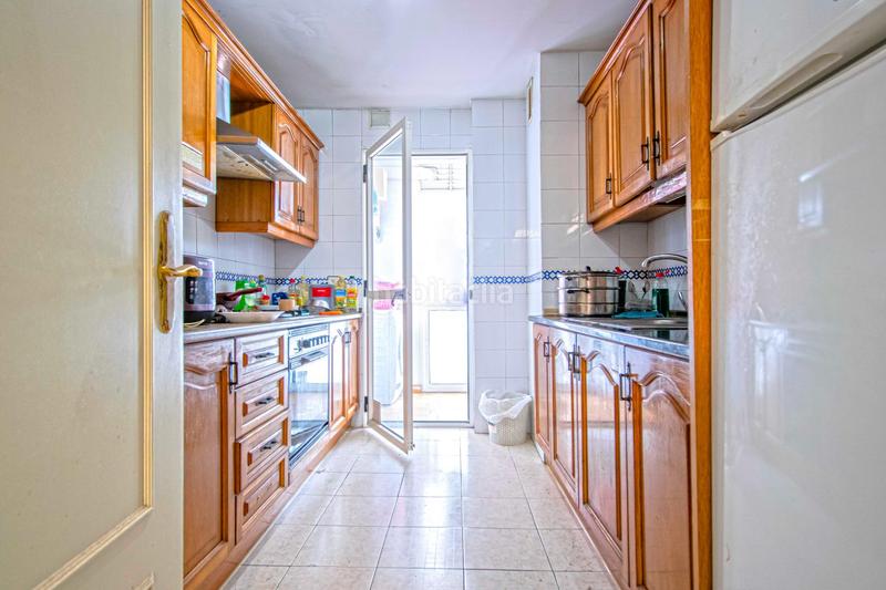 Foto 95c75c0b-0c4e-46dd-a699-e305e94be0e7. Pis amb calefacció aparcament piscina a Urbadiez - Entrepuentes Sevilla