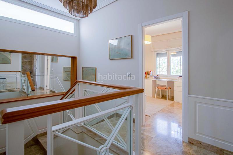 Foto 253b077b-ed46-4152-a215-7752f61b239b. Chalet avec parking piscine dans Olivar de Quintos Montequinto