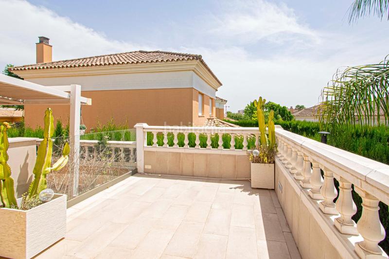 Foto 50dd8315-bbb8-49a3-af5a-c23c27987af5. Chalet avec parking piscine dans Olivar de Quintos Montequinto