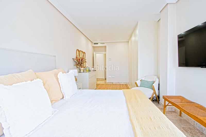 Foto dc8283e6-ad38-4fc9-a539-f3a4fb699d6f. Chalet avec parking piscine dans Olivar de Quintos Montequinto