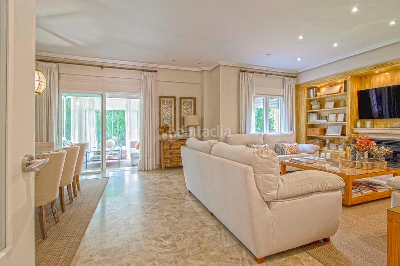 Foto df6164ca-6a01-4d57-9a17-d2557e8f07be. Chalet avec parking piscine dans Olivar de Quintos Montequinto