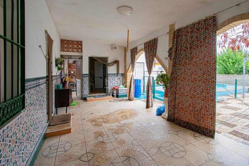 Foto b05ab1ae-bcd7-4883-bbba-5c0f0a61b2ac. Chalet fantástico chalet con gran jardín y piscina privada!! en Rinconada (La)