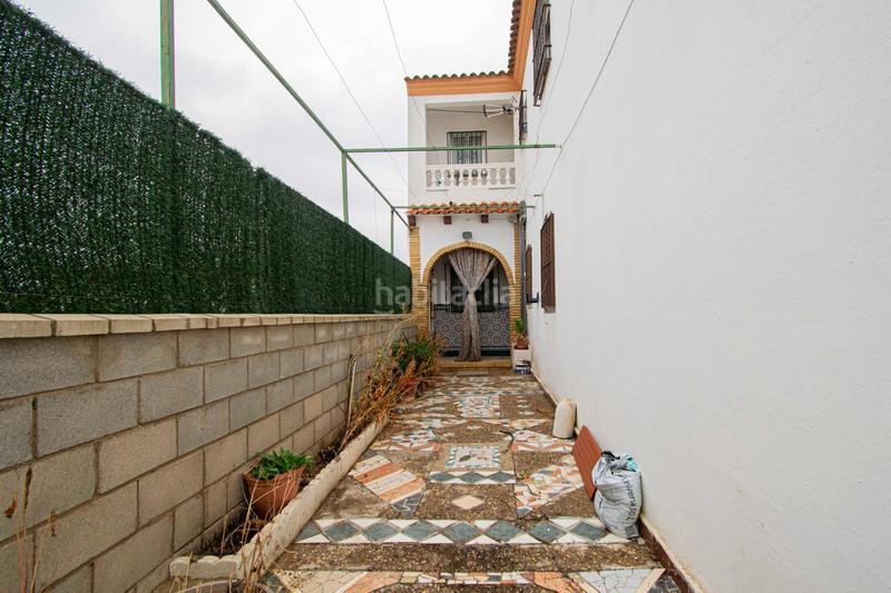 Foto e6adac0c-bc87-4a84-ad65-678c30ce2603. Chalet fantástico chalet con gran jardín y piscina privada!! en Rinconada (La)