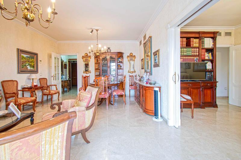 Foto ae988d27-fdb2-4f30-a5c5-b40889310ca5. Appartamento con riscaldamento parcheggio in Triana Oeste Sevilla