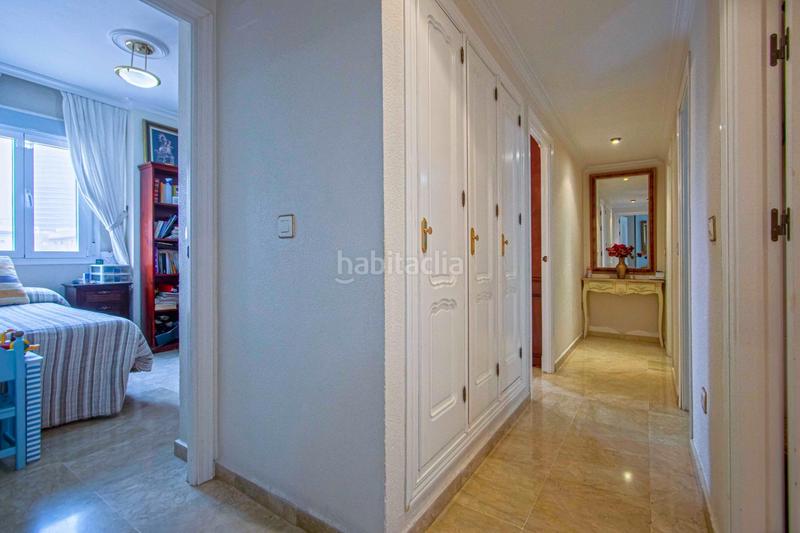 Foto d38b5b2c-f608-4a64-8b78-b6f30919fbd0. Appartamento con riscaldamento parcheggio in Triana Oeste Sevilla