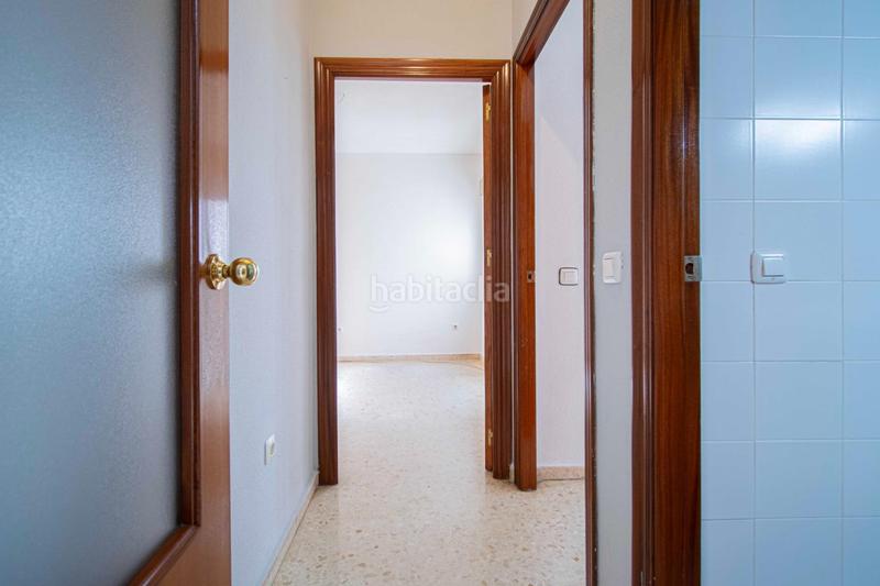 Foto 71db6427-329a-460b-8efb-195667b3b974. Pis amb aparcament a colores - entreparques Sevilla