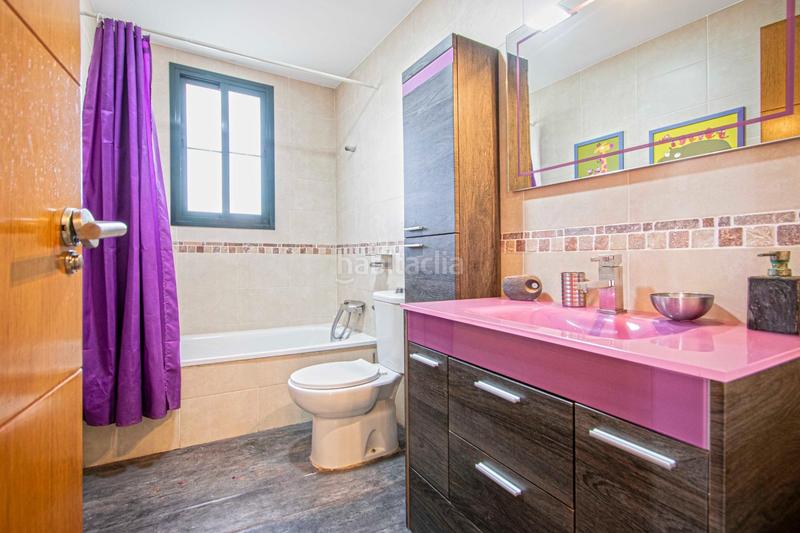 Foto bfc8cded-f796-41c1-ab41-1ba9b06c53cf. Casa aparellada amb piscina a Oromana Alcalá de Guadaira